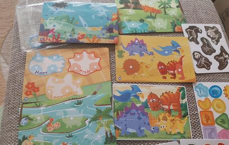 Kniha pre najmensich na suchy zips - dino, 