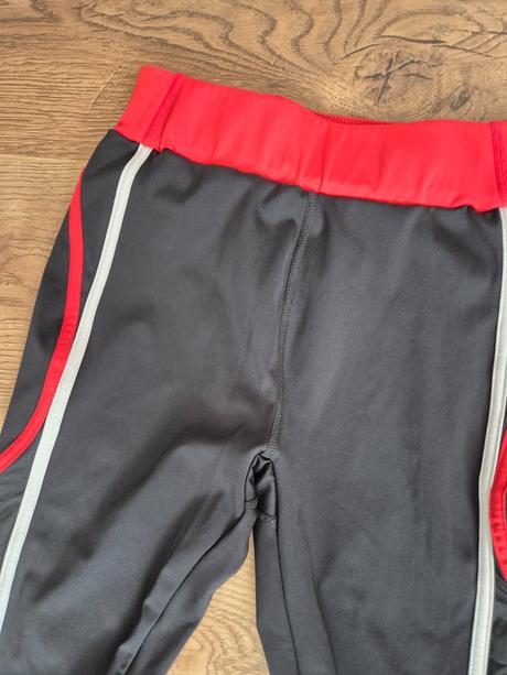 Bezchybné legíny na šport mp, s