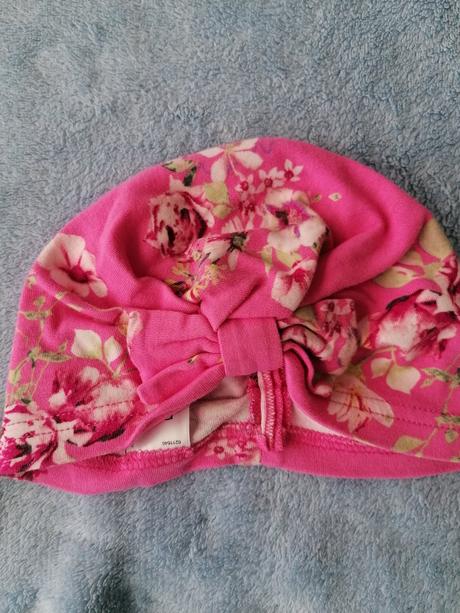 Kvietkovany turban, next,74