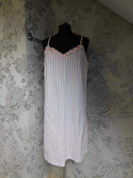 Pekne letne šaty, 42 / 44