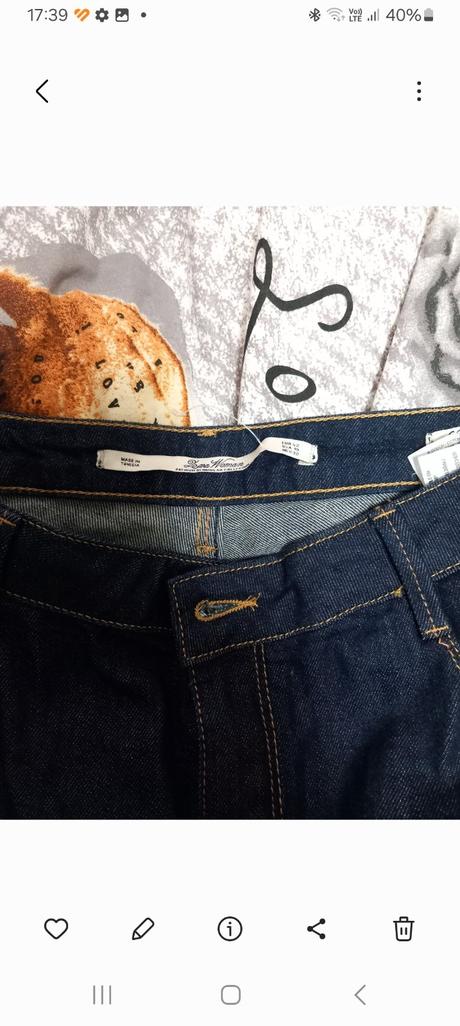 Rifle leara woman, 42