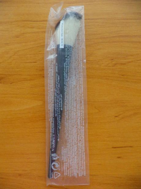 Štetec na farbu na líčka,