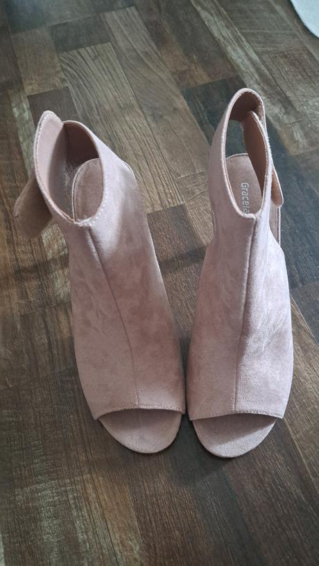Sandálky, graceland,38