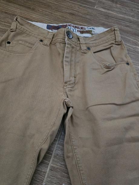 Nohavice č.146, next,146