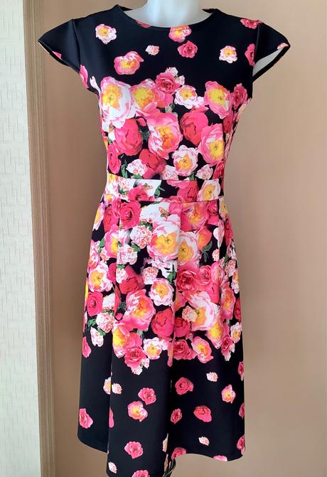 Krásne šaty body flirt/777, 40