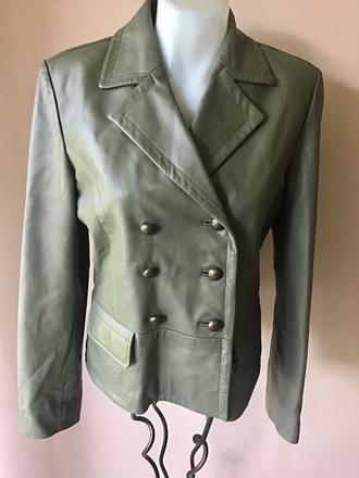 Krásne kožené sako, 40