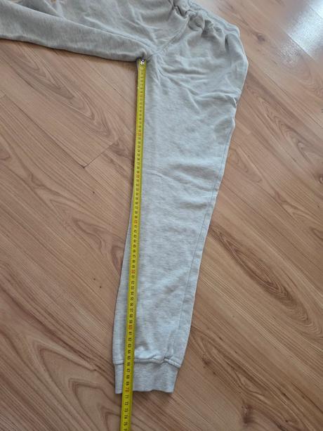 Tepláky 2ks, chapter young,158