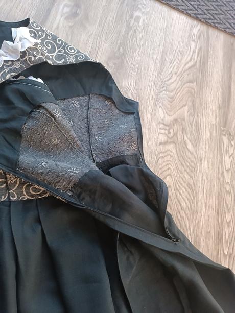 Bavorský kroj velk.38, 