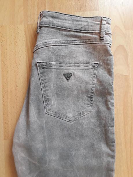 Damske rifle zn. guess, guess,s