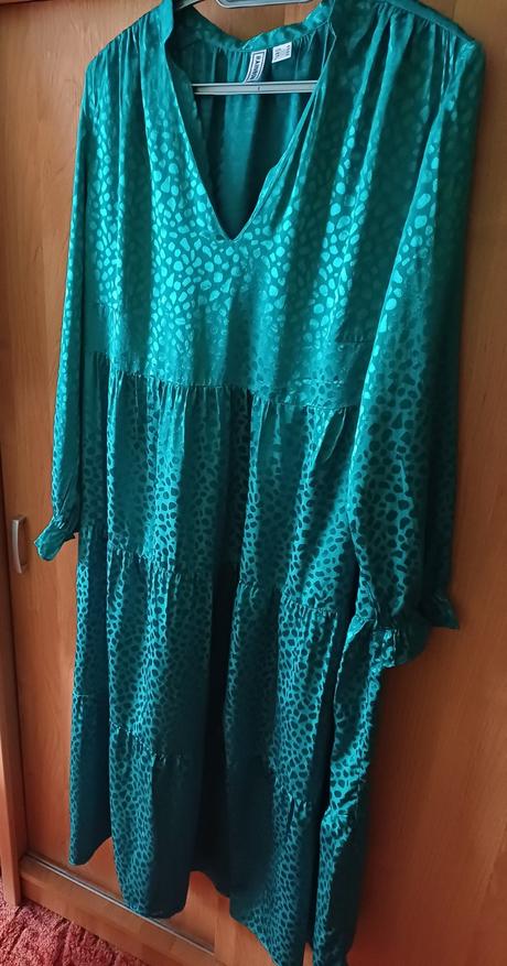 Damske smaragdovozelene maxisaty 48, xxxl