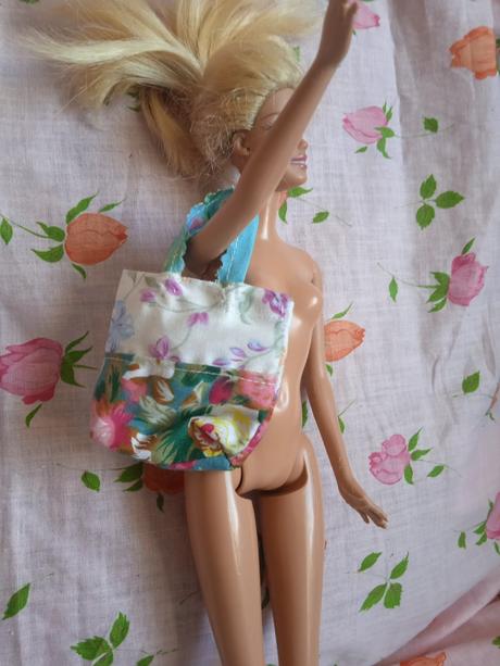 Kabelky,tašky pre barbie,