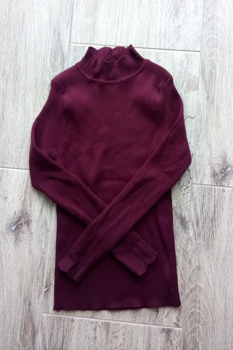 Sveter so stojačikom, s