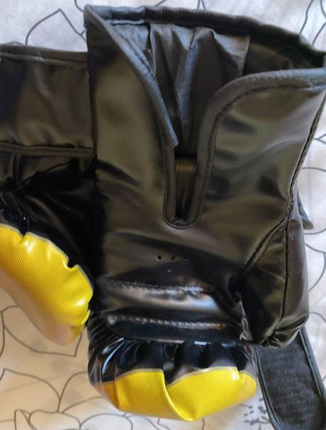 Boxerské rukavice detské v. s, 