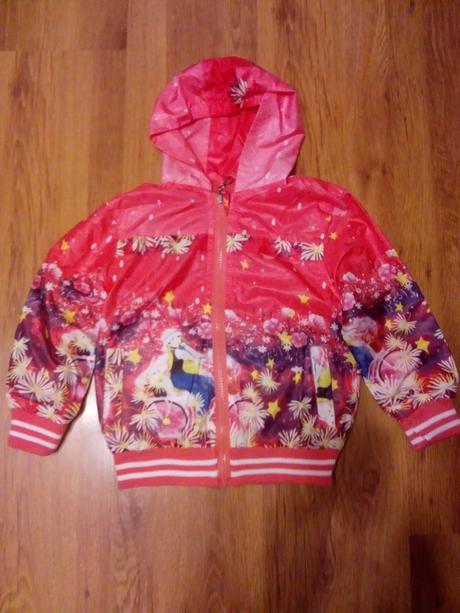 Dievčenská  bunda, 104