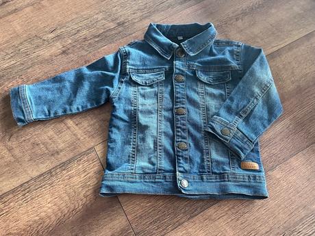 Džínsová bunda, 86