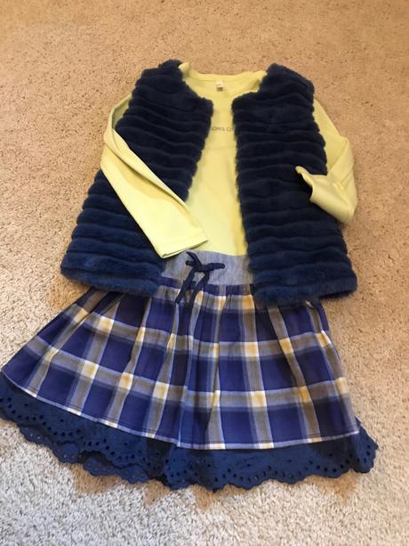 Balík mix pre dievčatko kus od 2 eur len seriózne, 122–134