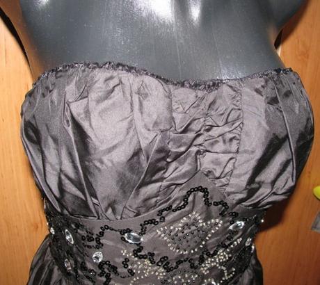 Elegantné šaty v. 40/42, 40
