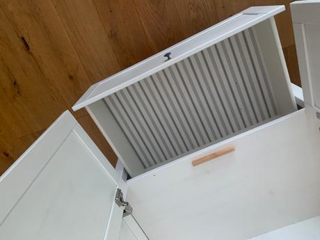 Ikea skriňa,