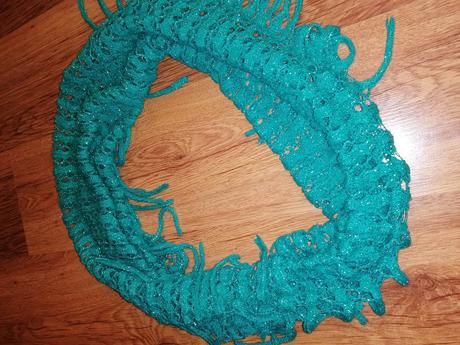 Zaujímavý tunelový šál, 