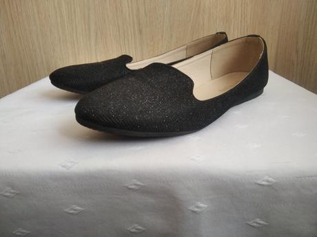 Elegantné mokasíny, 37