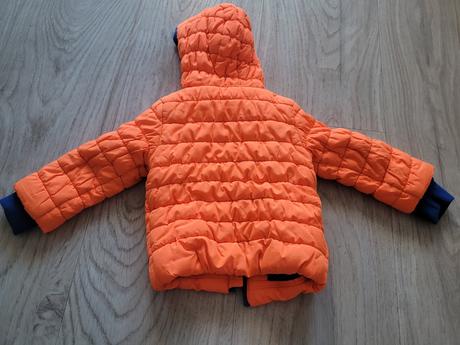 Neonova zimna bunda, 98