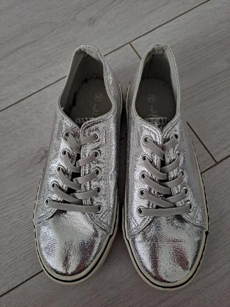 Tenisky., nelli blu,34