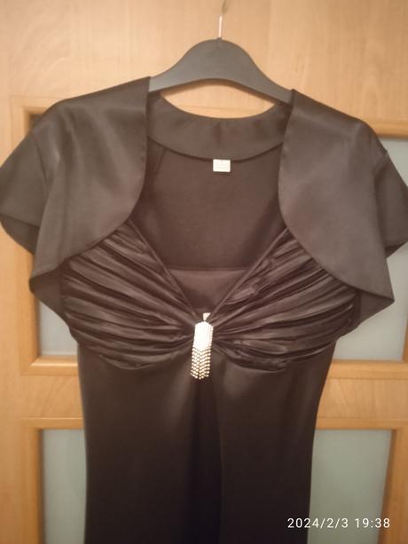 Spoločenské šaty, 40