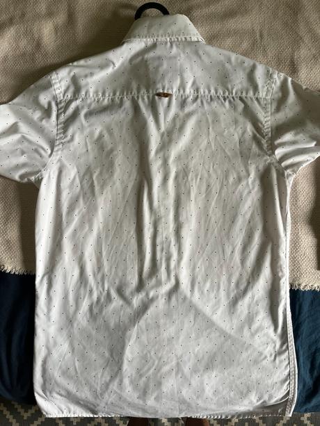 Biela bodkovaná pánska košeľa yellow skin, s