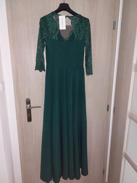 Nové spoločenské šaty, s