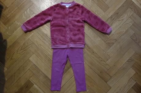 Teplá mikinka a legíny, 92