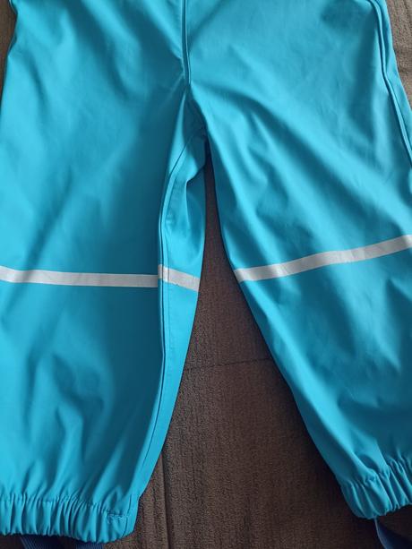 Nohavice do dažďa, lupilu,86