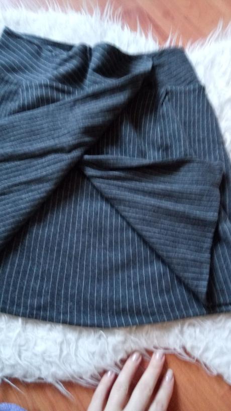 Zavinovacia sukňa, m