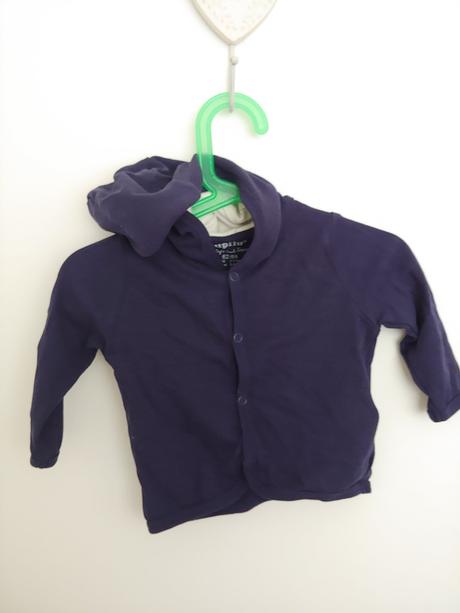 2x svetrík / bundička, lupilu,68