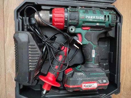 Priklepová vŕtačka, 