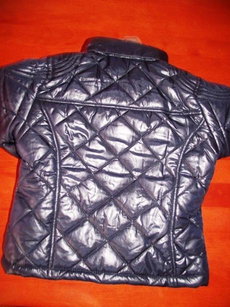 Frajerska presivana vetrovka schovana kapucna, 116