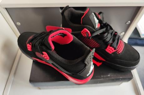 Nové tenisky nike veľ.42, nike,42