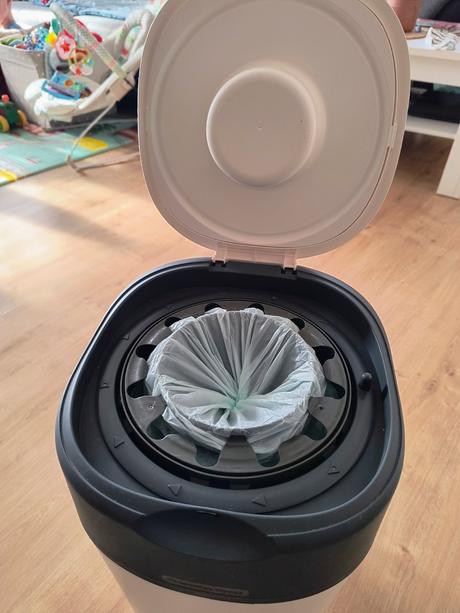 Tomme tippee koš na plienky, 