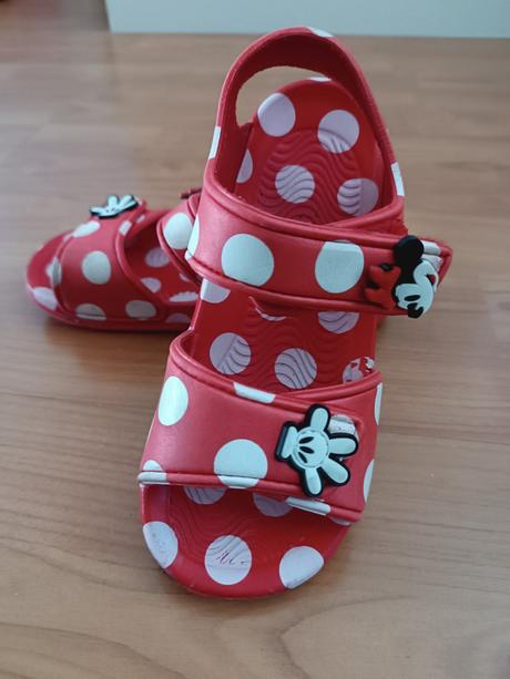 Sandálky mickey minnie, george,28