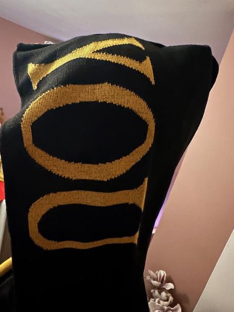 Čierno-horčicový kardigán s kapucňou,