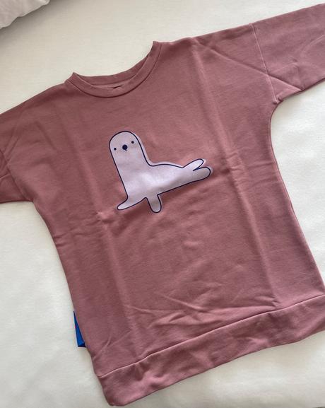 Lemur svietiaca mikina, 122