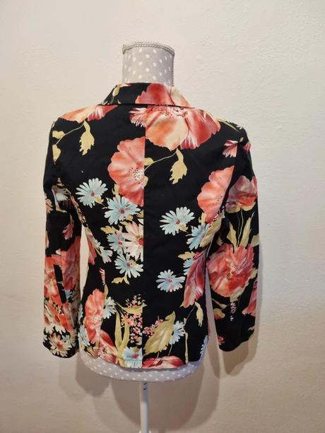 Farebné elast. sako veľ. s, s