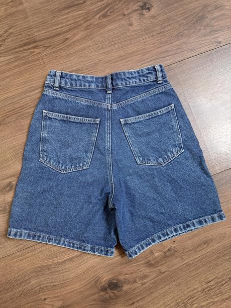 Rifľové kraťasy, 34