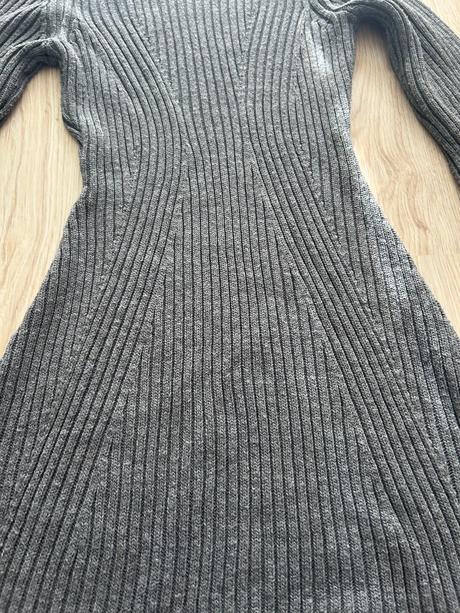 Krásne šaty značky green apple, 