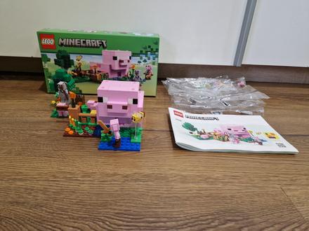 Lego minecraft  domček prasiatka, 