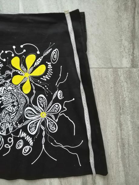 Dizajnérska sukňa iandra kohan, vm, m