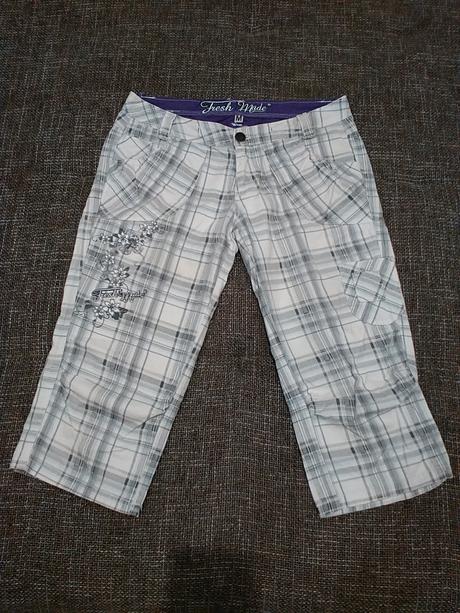 Trištvrťaky bielo-sivé veľ. m, m