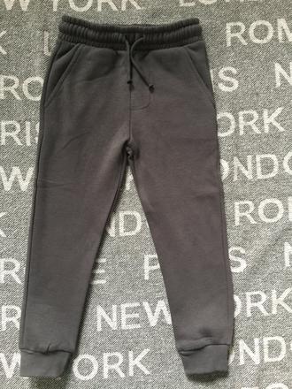 Chlapcenske teplaky 4-5 rokov, f&f,110