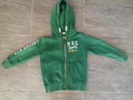 Mikina reserved v104 zelená na zips s kapucnou, reserved,104