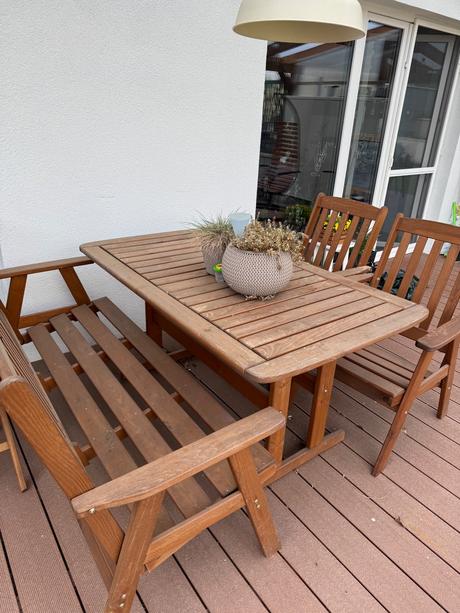 Záhradný nabytok dreveny, 