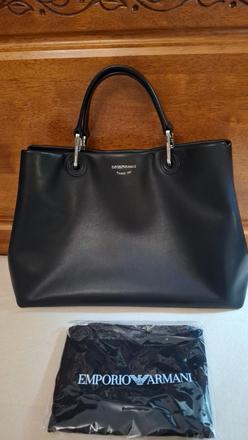 Čierna kabelka emporio armani,